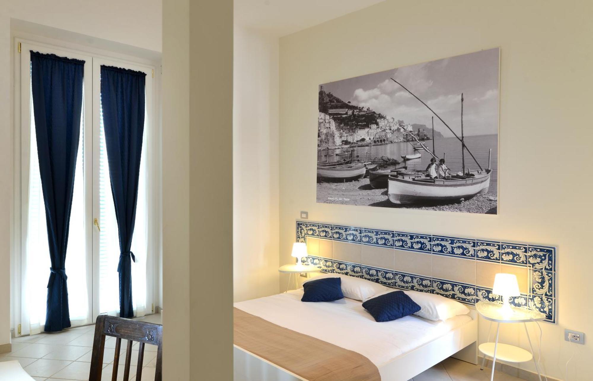 Santi E Saraceni Rooms Салерно Номер фото